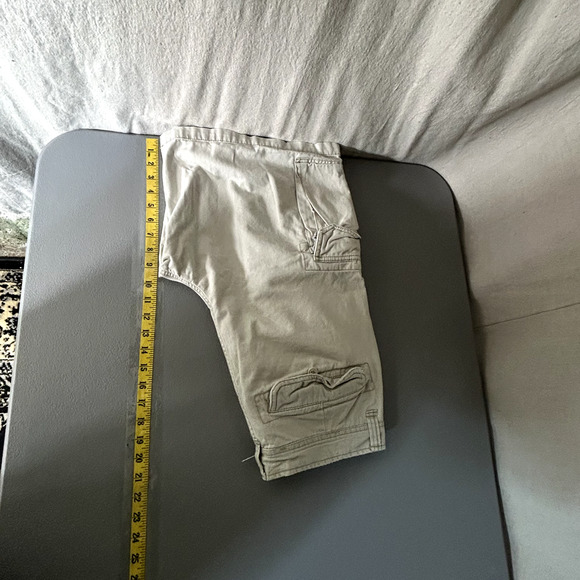 Vintage Old Navy Mens Cargo Shorts Size 34 Loose Fit Utility Y2K Baggy Preppy - Picture 8 of 10